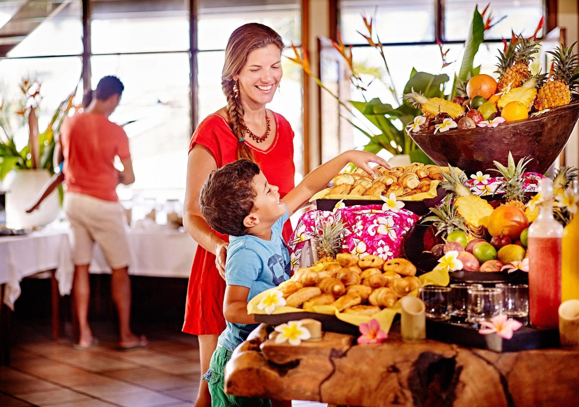 סן-לו Iloha Seaview Hotel מראה חיצוני תמונה
