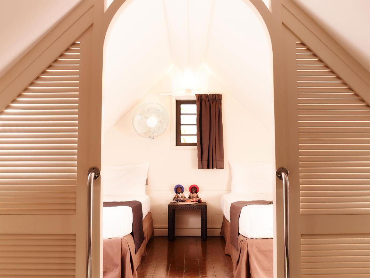סן-לו Iloha Seaview Hotel מראה חיצוני תמונה